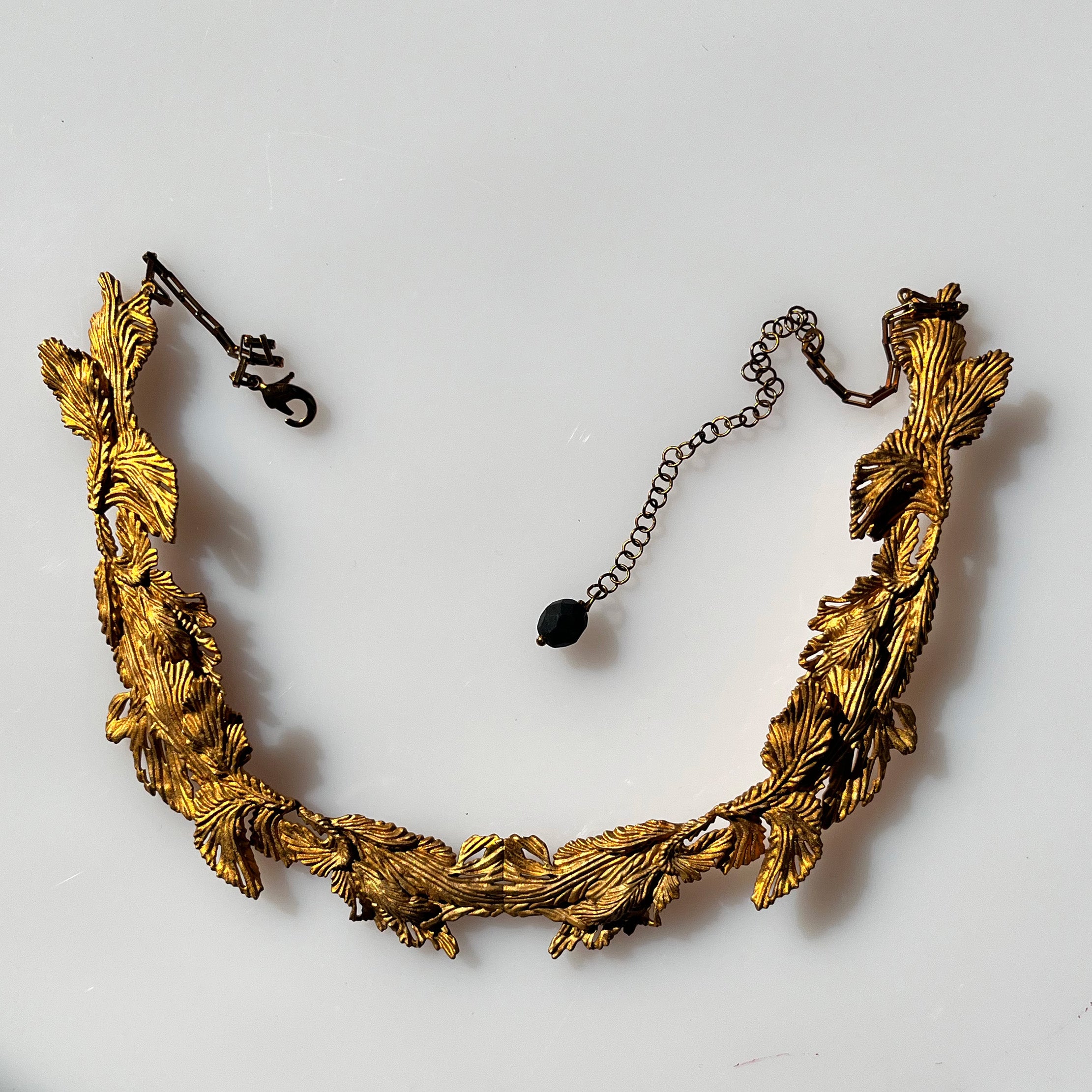Acanto Chocker