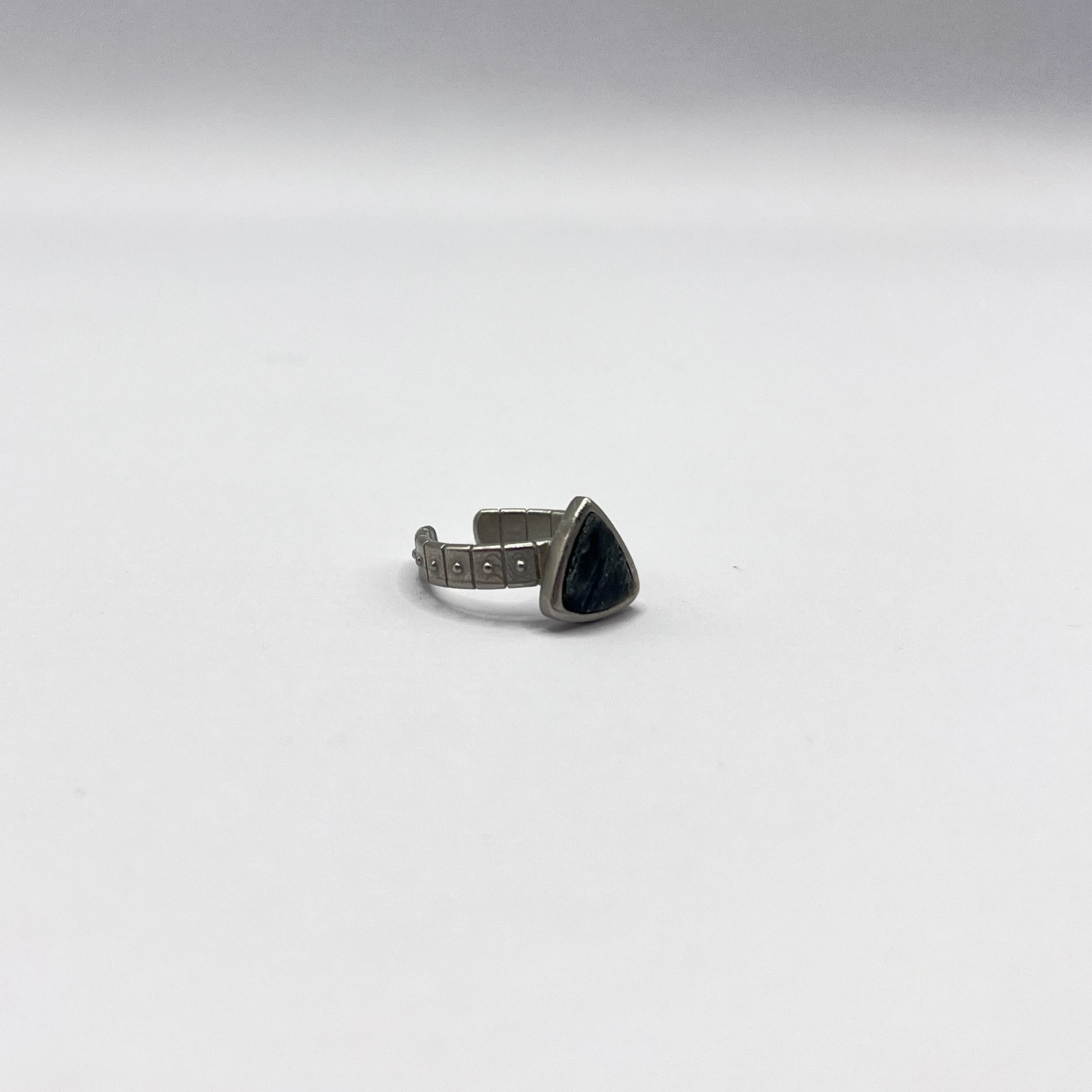 Empire Earcuff Palladio