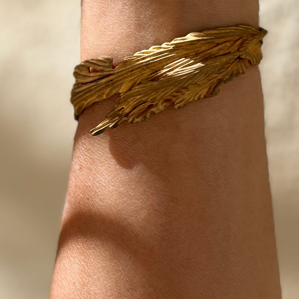 The Acanto Bracelet