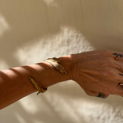 The Acanto Bracelet