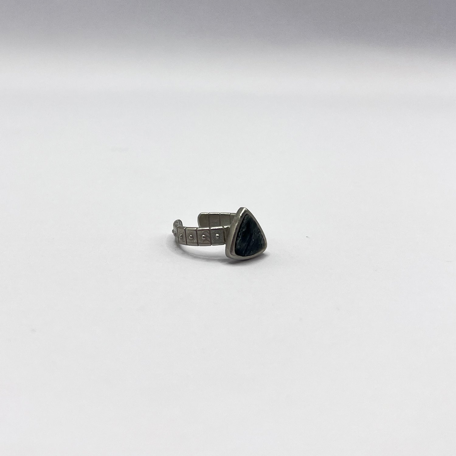 Empire Earcuff Palladio