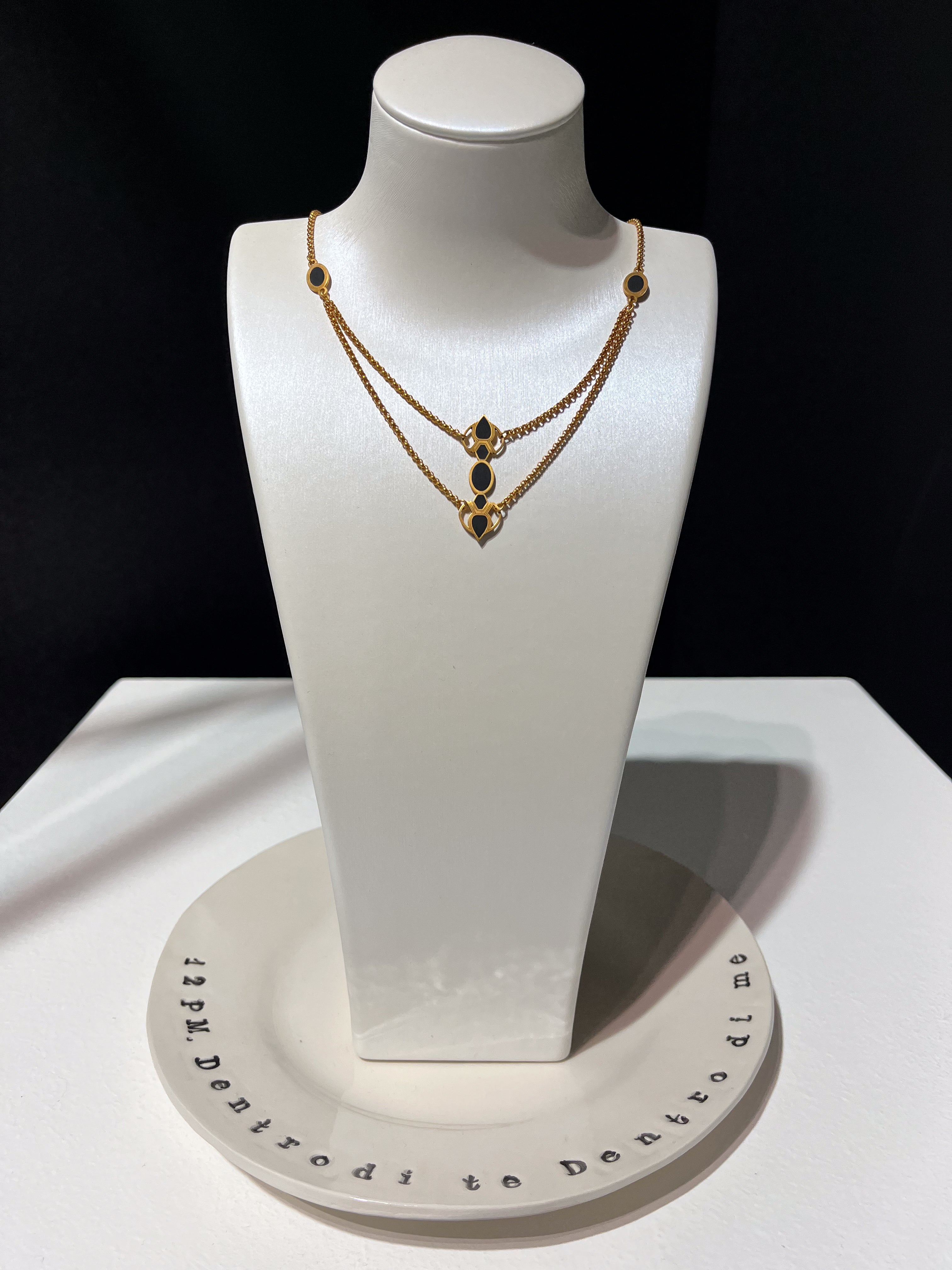 DarkMe Collana