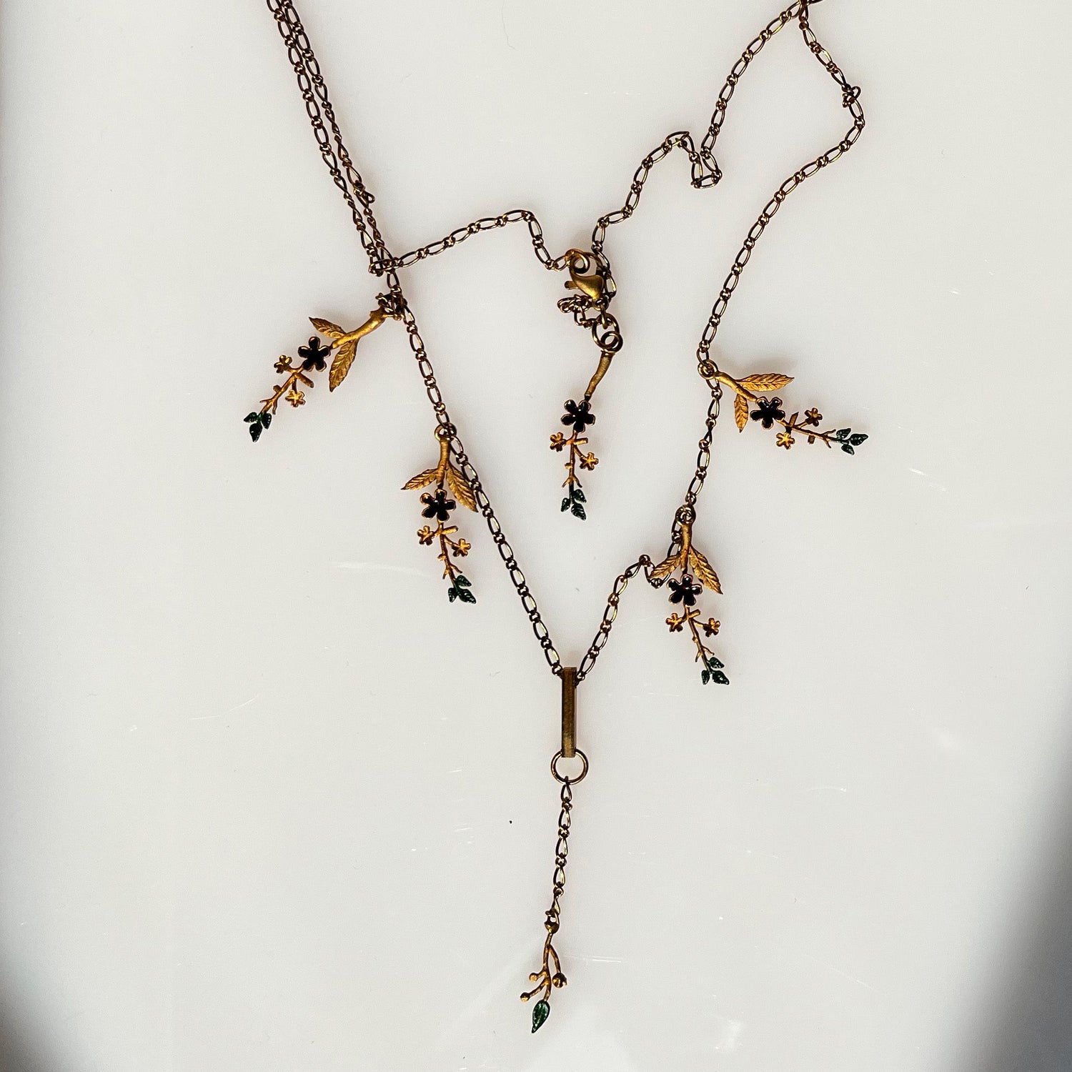 Mi Scorri Dentro The LongNecklace