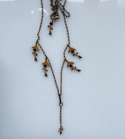 Mi Scorri Dentro The LongNecklace