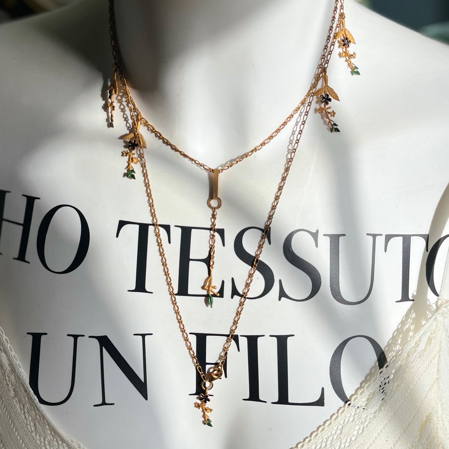 Mi Scorri Dentro The LongNecklace