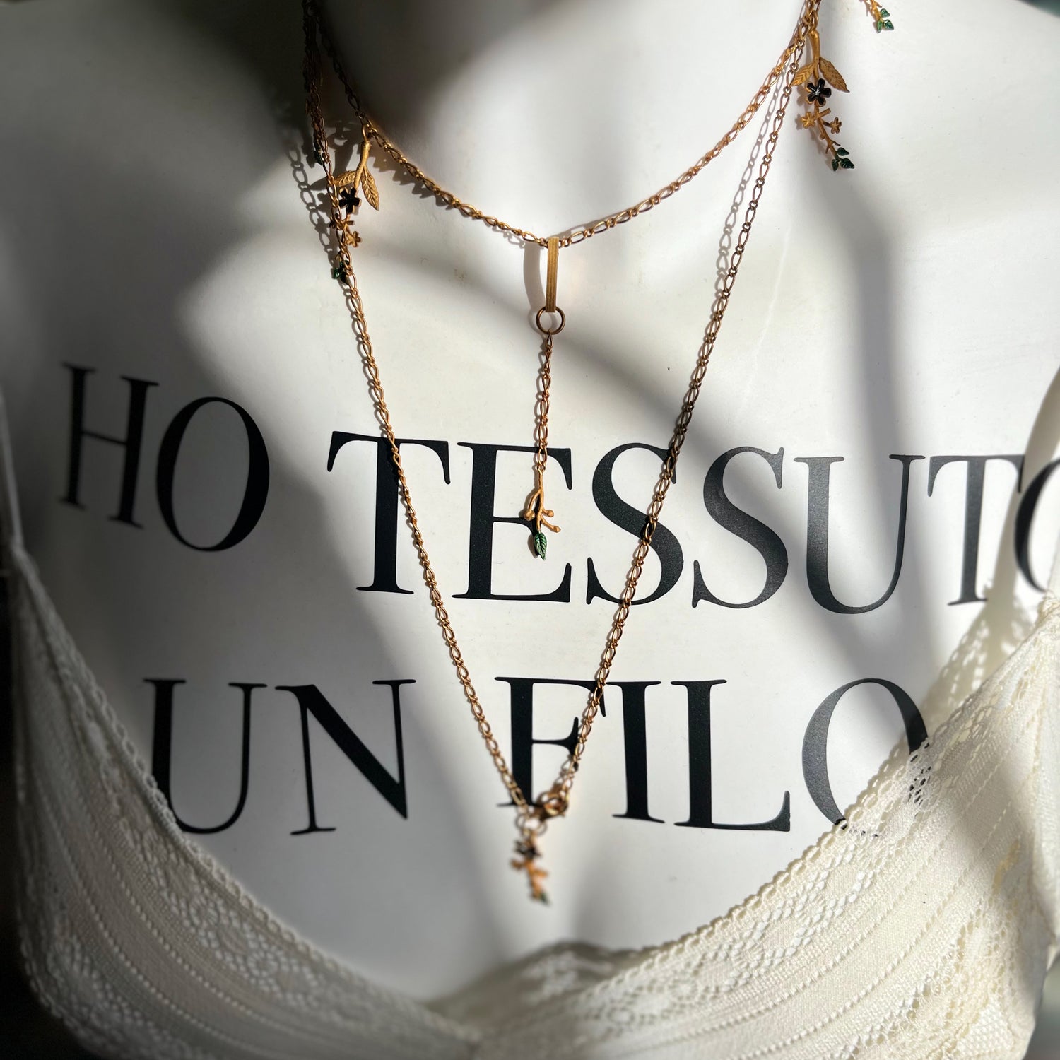 Mi Scorri Dentro The LongNecklace