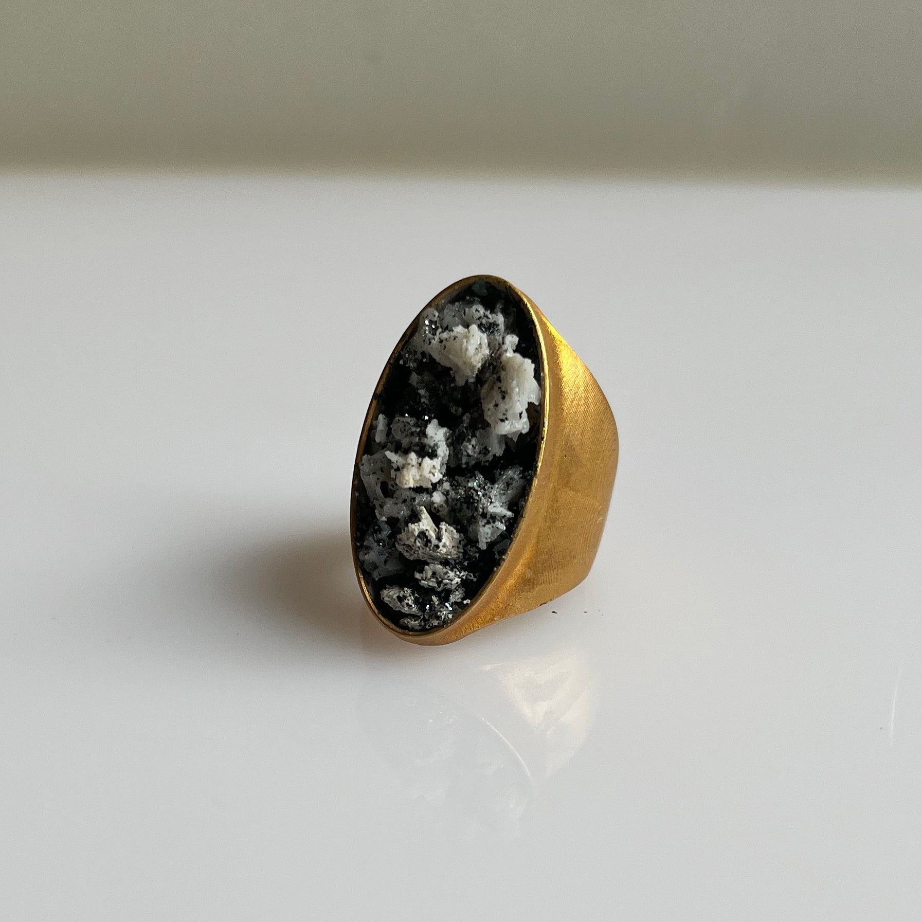Uranio Anello