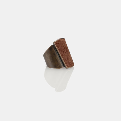 Iside Anello